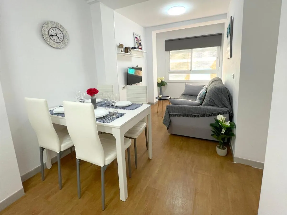 Apartamento Vialia Malaga 0*,